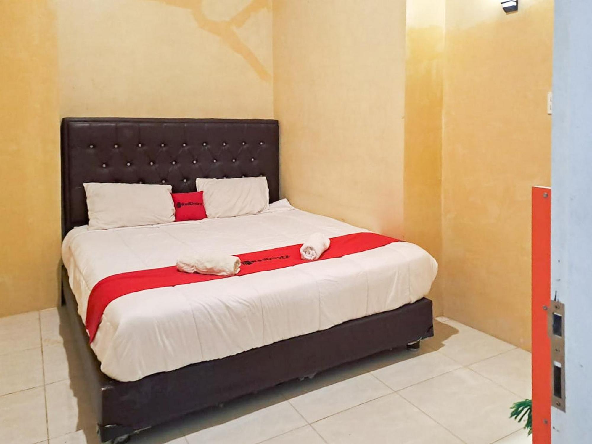 Reddoorz Syariah At Harley Hotel Sabang Sabang  Exterior photo